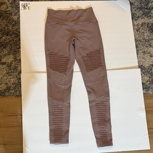 alo Moto Leggings